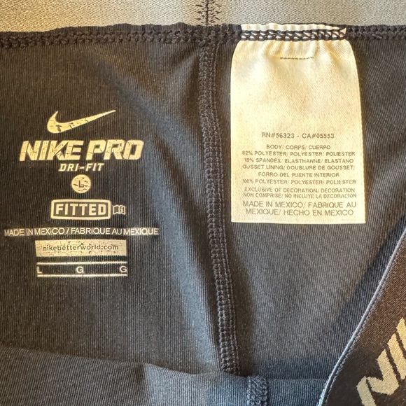 Nike Black Dri Fit Leggings Womens Size Large, Capris Length - Picture 5 of 8
